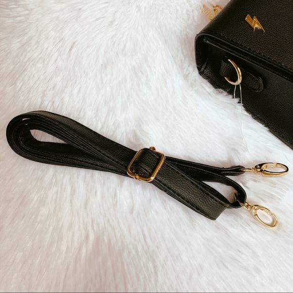 SOLD OUT ⭐️Harry Potter Hogwarts Large Satchel Bag - Picture 4 of 7